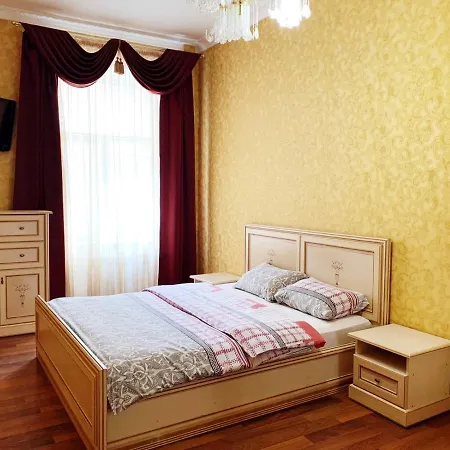 Classic In Deribasovskay