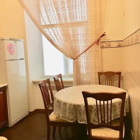 Classic In Deribasovskay Apartman Odessza