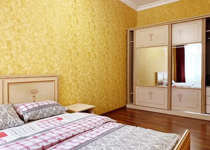 Classic In Deribasovskay * Odessa